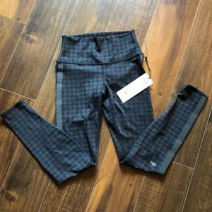 Alo High Waist Houndstooth Leggings
